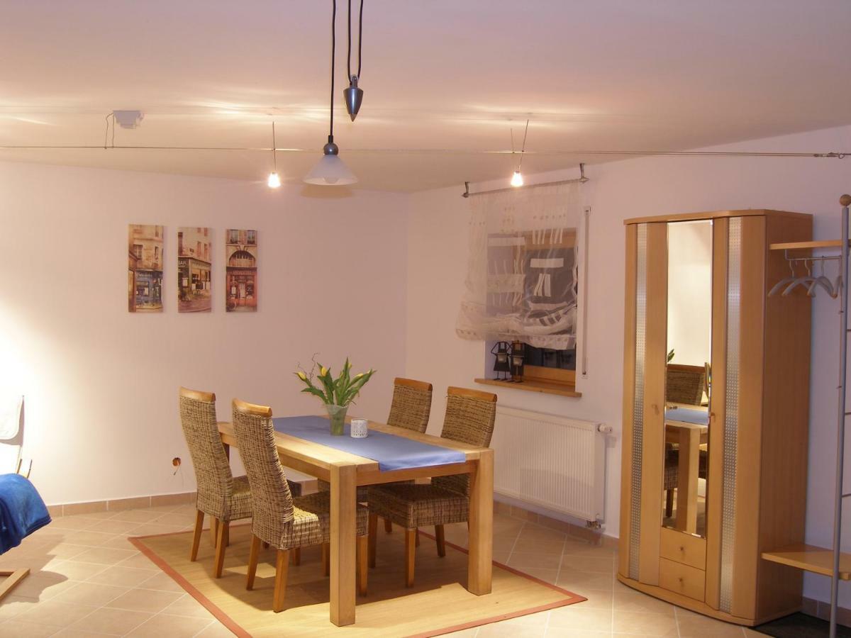 Ferienwohnung Stettfeld Buitenkant foto